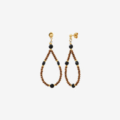 Boucles d'oreilles dorées petit modèle amanté hématite brown / onyx - INDIE